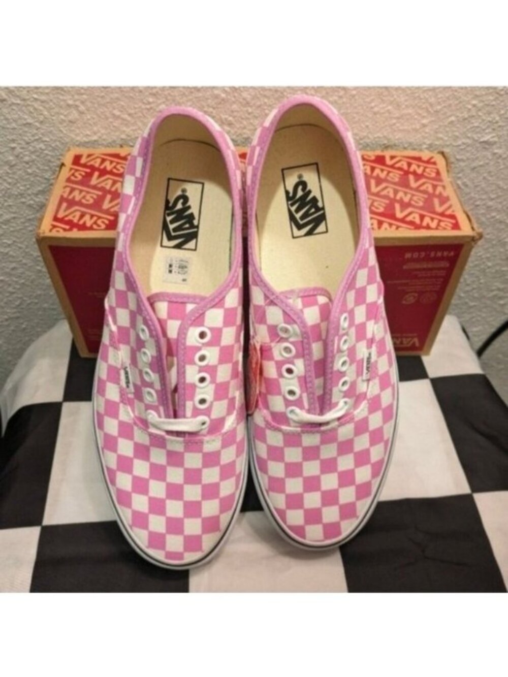 Vans Authentic Checkerboard Men Size 11.5 Orchid and White Pink 0826 - Picture 7 of 11